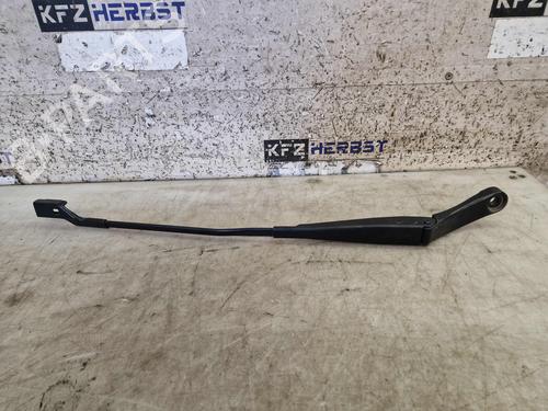 Used Front windshield wiper arm OPEL ASTRA K (B16) 1.6 CDTi (68) (110 hp) 29169126