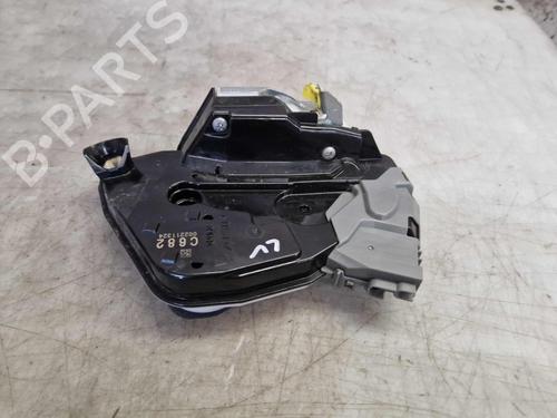 Venstre foran lås SUZUKI SWIFT V (AZ) 1.2 SHVS (A2L412) (90 hp) 31710982