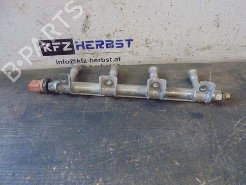 Used Injection rail SEAT LEON (1P1) 1.2 TSI (105 hp) 20090634