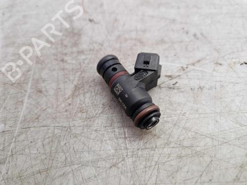 Used Injector FIAT 500 (312_) 1.0 Mild Hybrid (312.AYD1B) (69 hp) 25919395