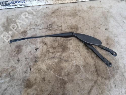 Used Front windshield wiper arm Front windshield wiper arm MERCEDES-BENZ E-CLASS (W213) E 400 4-matic (213.071) (333 hp) 39738122 39738122