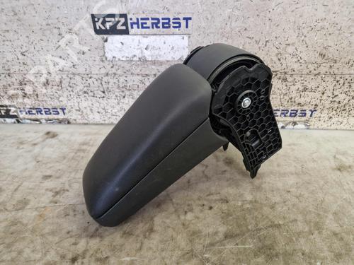 Used Armrest / Center console Armrest / Center console SKODA RAPID (NH3, NK3, NK6) 1.2 TSI (110 hp) 33845418 33845418