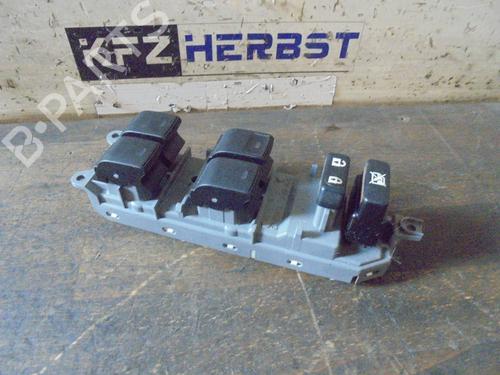 Used Switch TOYOTA AURIS Estate (_E18_) 1.2 (NRE185_, NRE185R, NRE185H) (116 hp) 12888585