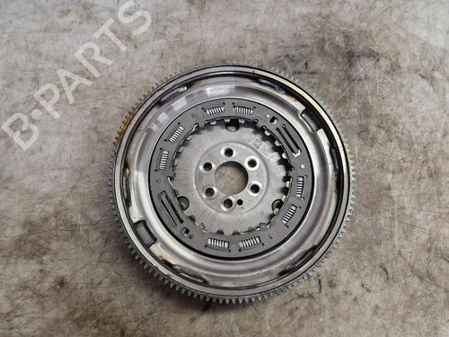 Used Flywheel SKODA OCTAVIA IV Combi (NX5, PV5) 1.5 TSI e-TEC (150 hp) 30587932