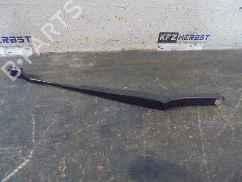 Used Front windshield wiper arm SEAT IBIZA IV (6J5, 6P1) 1.2 (70 hp) 20093210