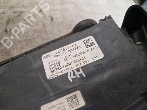 Right taillight SKODA OCTAVIA IV Combi (NX5, PV5) 2.0 TDi | BP32360450C35