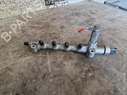 Used Injection rail Injection rail OPEL MOKKA / MOKKA X (J13) 1.7 CDTI (_76) (131 hp) 33267593 33267593