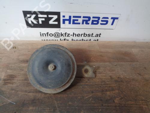 Toeter MITSUBISHI PAJERO IV (V8_W, V9_W) 3.2 DI-D (V88W, V98W) (170 hp) 13060959