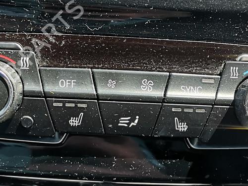 Used Climate control Climate control 36884508 36884508