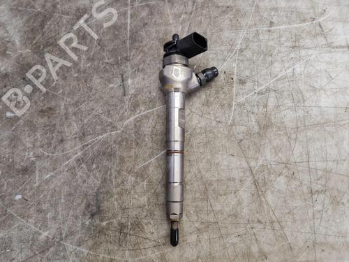 Used Injector Injector VW TOURAN (5T1) 2.0 TDI (150 hp) 33237071 33237071