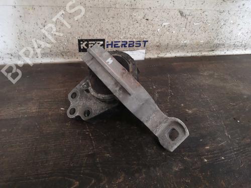 Used Engine mount FORD FOCUS III 1.0 EcoBoost (100 hp) 22279759