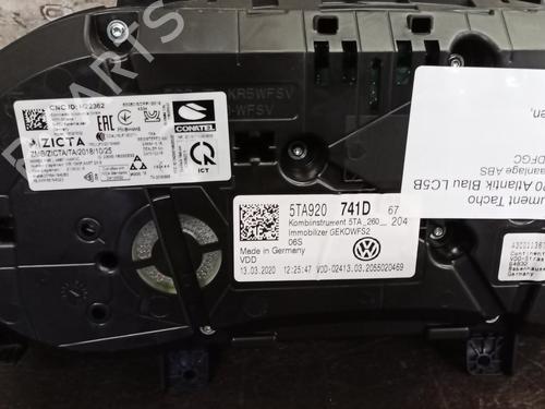 Instrument cluster VW TOURAN (5T1) 2.0 TDI | BP22293811C47 