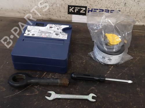 Used Jack Kit HYUNDAI i30 Estate (GD) 1.4 (99 hp) 12890952