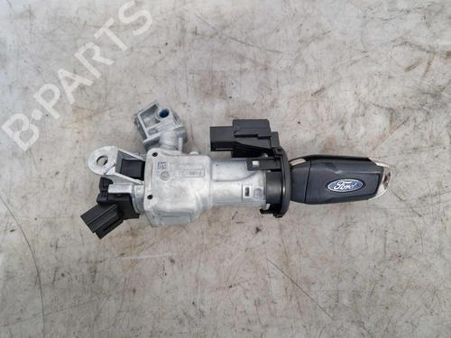 switch-ford-fiesta-vii-hj-hf-2017-38989333 main image