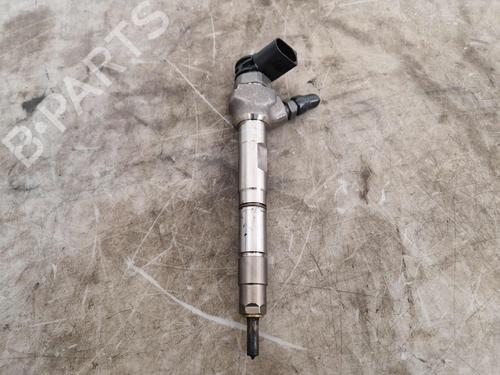 Used Injector Injector VW TOURAN (5T1) 2.0 TDI (150 hp) 39976686 39976686
