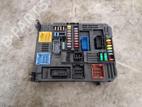 Used Fuse box Fuse box 37535455 37535455