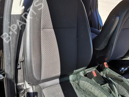 Sæde højre fortil Sæde højre fortil OPEL MOKKA / MOKKA X (J13) 1.4 (_76) (140 hp) 34537028 34537028