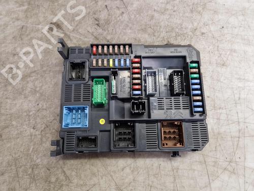 Used Fuse box PEUGEOT 208 I (CA_, CC_) 1.0 VTi (68 hp) 29200802
