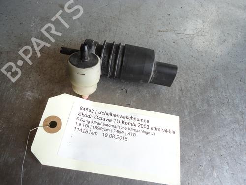 Ruitensproeierpomp SKODA OCTAVIA I Combi (1U5) 1.9 TDI 4x4 (100 hp) 13066460