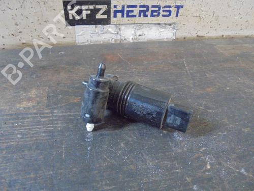 Used Washer pump MINI MINI (R56) One (95 hp) 13069123