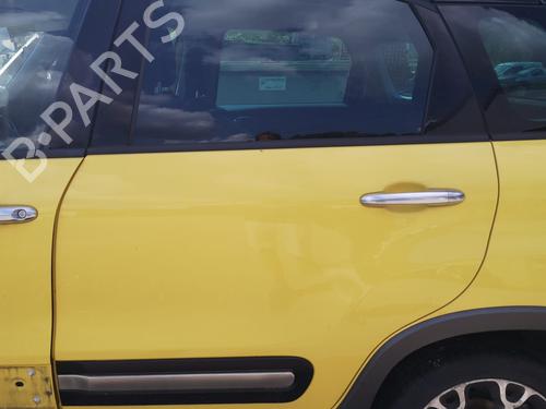 Used Left rear door FIAT 500L (351_, 352_) 1.6 D Multijet (199LYD1B) (105 hp) 28809371
