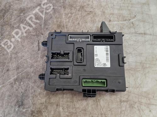 Used Control unit RENAULT MEGANE IV Hatchback (B9A/M/N_) 1.2 TCe 100 (B9MS) (100 hp) 33122345