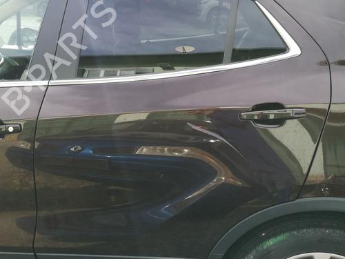 Dør venstre bak OPEL MOKKA / MOKKA X (J13) 1.4 (_76) (140 hp) 29447024