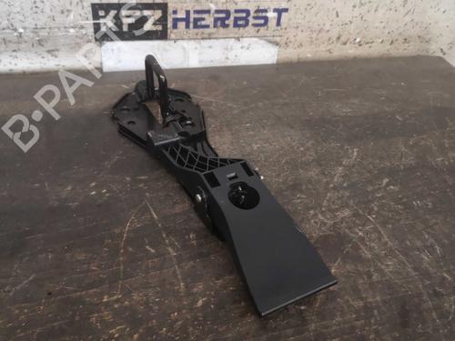 Used Hood lock AUDI A6 C7 (4G2, 4GC) 2.0 TDI (190 hp) 22284308