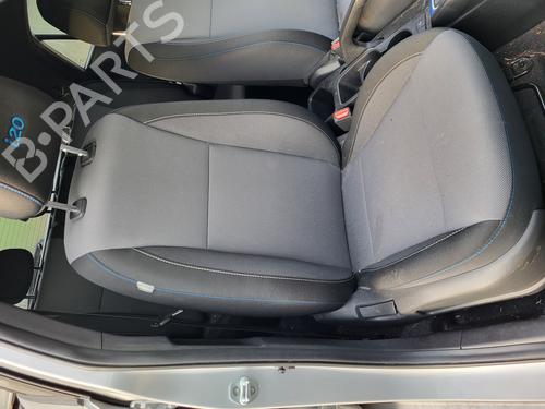 Used Right front seat Right front seat HYUNDAI i20 II (GB, IB) 1.2 (84 hp) 39688613 39688613