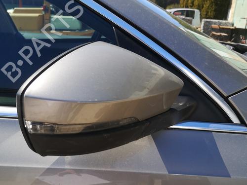 Used Right mirror Right mirror SKODA OCTAVIA III Combi (5E5, 5E6) 1.6 TDI (105 hp) 33819364 33819364