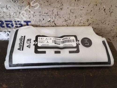 Used Left seat airbag CITROËN C3 III (SX) 1.2 VTi 68 (68 hp) 22292173