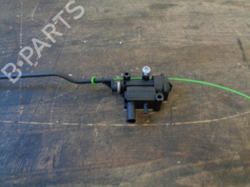 Used Fuel door actuator BMW 3 (E90) 330 i (272 hp) 13066891