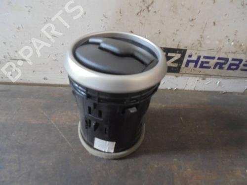 Used Air vent NISSAN QASHQAI / QASHQAI +2 I (J10, NJ10, JJ10E) 1.6 (114 hp) 12869602