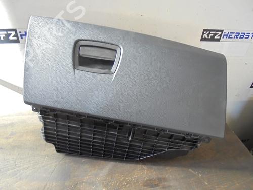 Glove box BMW 5 Touring (F11) 525 d xDrive (218 hp) 9166683