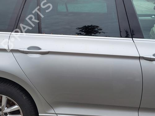 Used Right rear door Right rear door 39168526 39168526