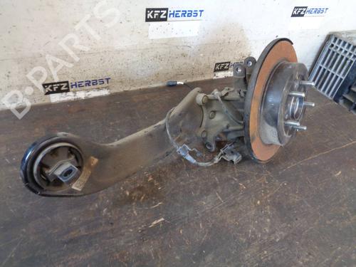 Used Left rear steering knuckle HYUNDAI TUCSON (TL, TLE) 2.0 CRDi (136 hp) 12873934