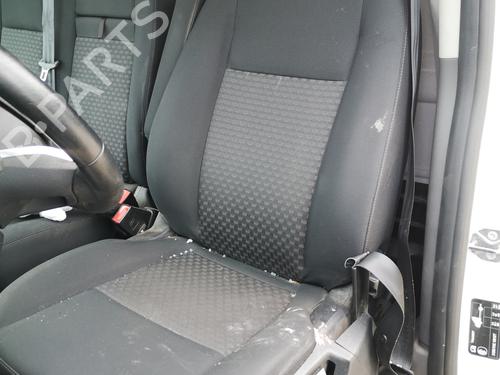 Używane Fotel przedni lewy Fotel przedni lewy FORD TRANSIT CUSTOM V362 Van (FY, FZ) 2.0 EcoBlue (130 hp) 37420670 37420670