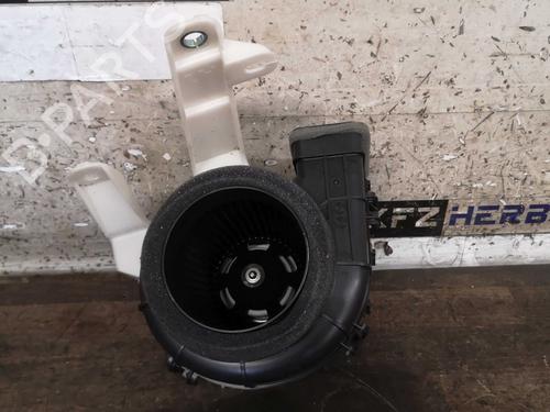 Heater blower motor TOYOTA YARIS (_P21_, _PA1_, _PH1_) 1.5 Hybrid (MXPH10, MXPH11) | BP22288183M62 