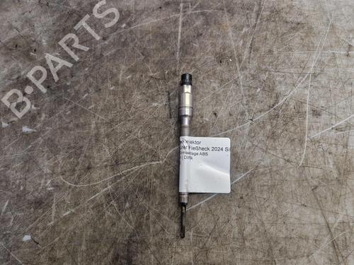 injector-vw-touran-5t1-2015-33237048 main image