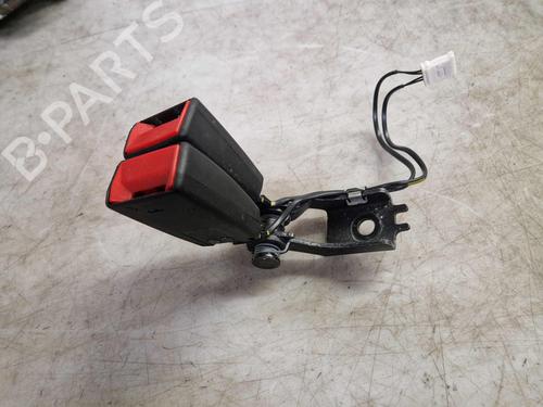 Used Rear right seatbelt PEUGEOT 308 SW II (LC_, LJ_, LR_, LX_, L4_) 2.0 BlueHDi 150 (150 hp) 31757129