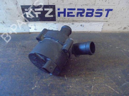 Used Auxiliary water pump VW PASSAT B8 Variant (3G5, CB5) 1.6 TDI (120 hp) 13441518