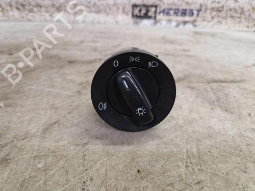 Used Headlight switch VW CADDY III MPV (2KB, 2KJ, 2CB, 2CJ) 1.2 TSI (105 hp) 30169203