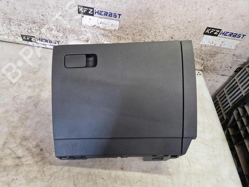 Used Glove box VW TOURAN (5T1) 2.0 TDI (116 hp) 30408654