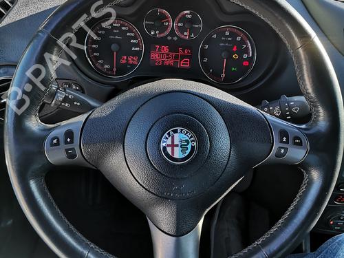 Volant Volant ALFA ROMEO 147 (937_) 1.6 16V T.SPARK ECO (937.AXA1A, 937.BXA1A) (105 hp) 34369475 34369475