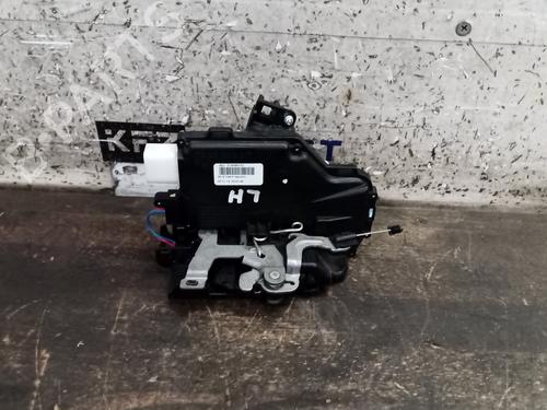 Used Rear left lock VW TOURAN (1T3) 1.6 TDI (105 hp) 22293704