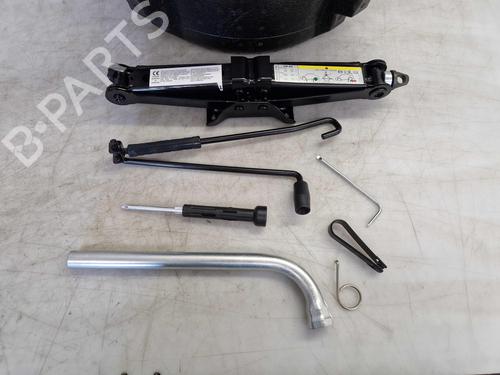Jack Kit SKODA OCTAVIA III Combi (5E5, 5E6) 2.0 TDI | BP27638002C119 