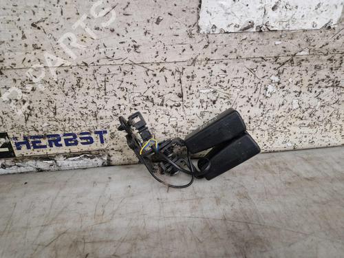 rear-right-seatbelt-skoda-octavia-iii-combi-5e5-5e6-2012-2013-2014-2015-2016-2017-2018-2019-2020-32256430 main image