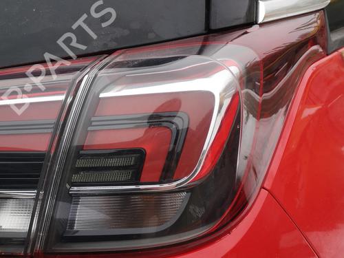 Højre baglygte OPEL CROSSLAND X / CROSSLAND (P17, P2QO) 1.2 (75) (110 hp) 31803037