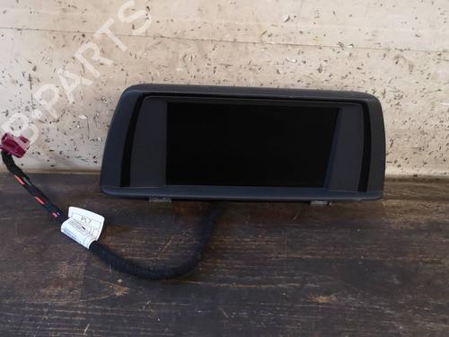Used Display monitor BMW 3 Touring (F31) 318 d (136 hp) 13063961