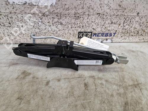 jack-kit-dacia-sandero-iii-2021-31924894 main image